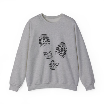 Casual Footprint Crewneck Sweatshirt - Cozy Gift for Nature Lovers, Minimalist Style, Ideal for Fall & Winter, Unisex Fashion